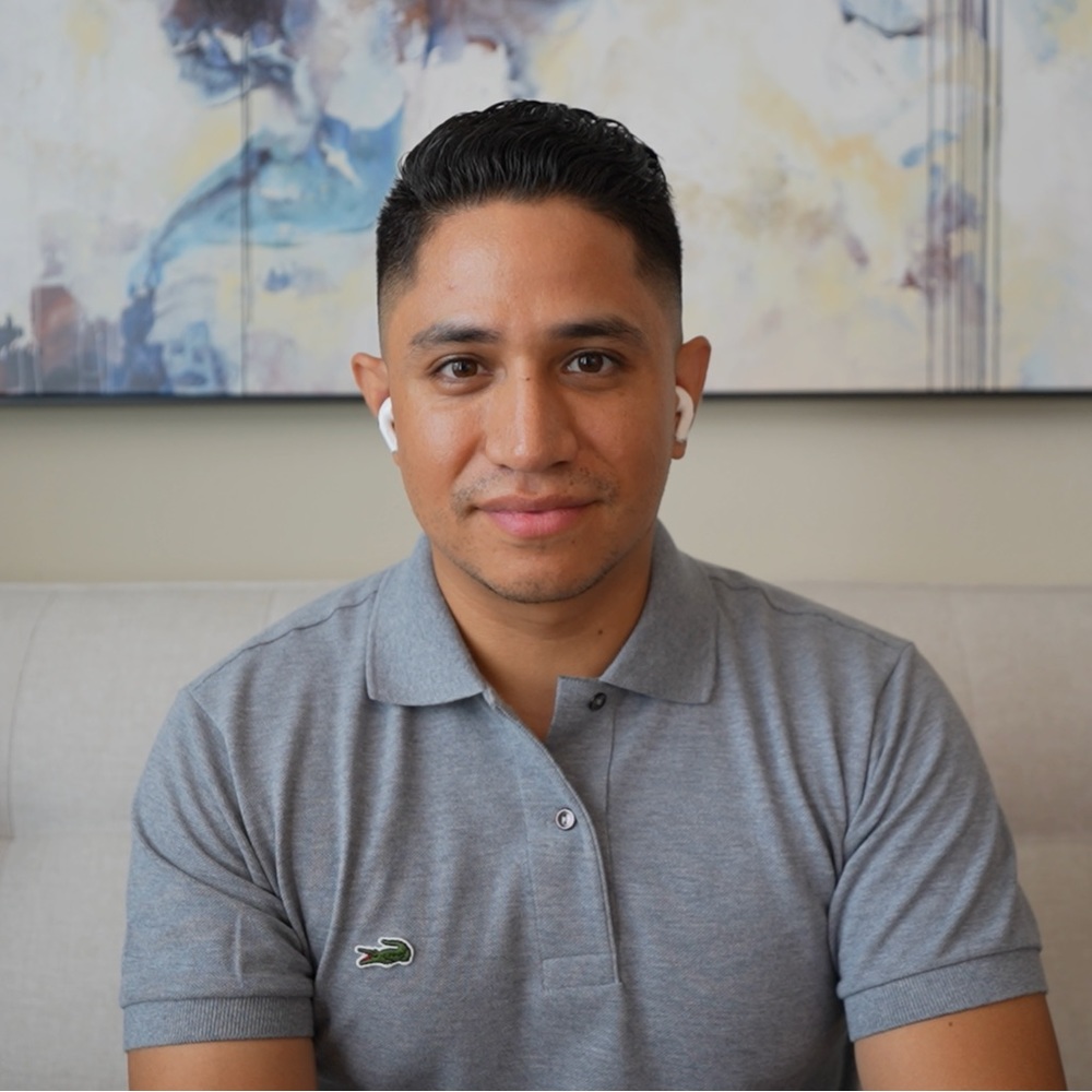 Meet your Posher, Luis